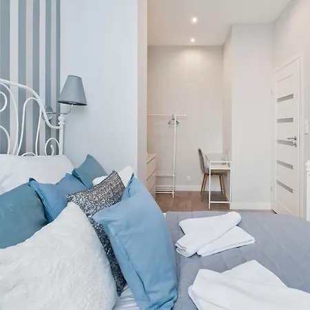 Apartamenty Sun & Snow Boguslawskiego Near Old Town Krakow Exterior photo