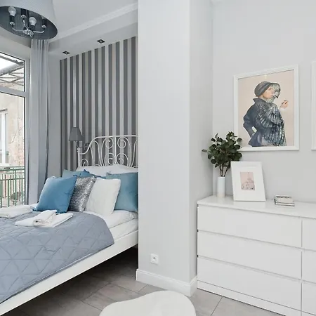 Apartamenty Sun & Snow Boguslawskiego Near Old Town Krakow Exterior photo